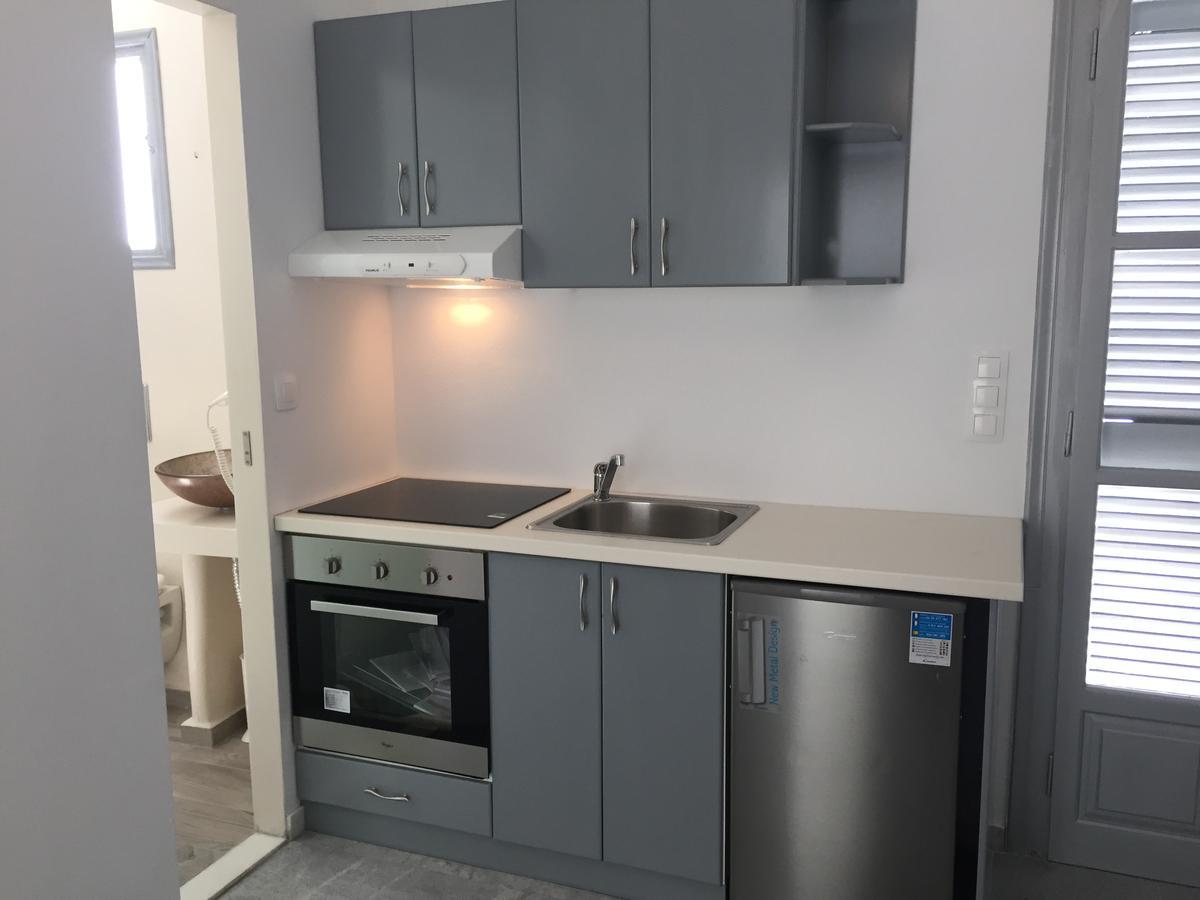 Depis Suites Naxos City المظهر الخارجي الصورة