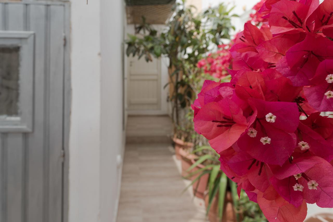 Depis Suites Naxos City المظهر الخارجي الصورة